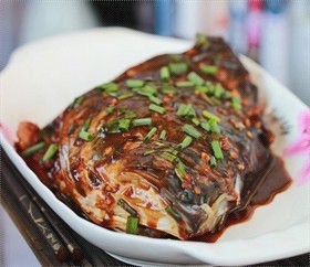红烧鱼头