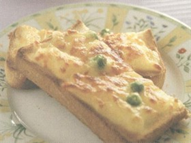 芝士罗勒焗吐司