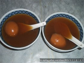 桑寄生蓮子蛋茶