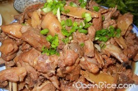 香焖鸭肉 