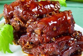 麻辣鸭脖