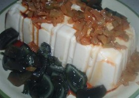榨菜皮蛋豆腐