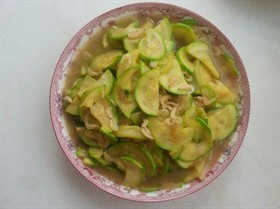 虾皮素炒西葫芦