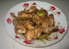 红烧鸡翅根