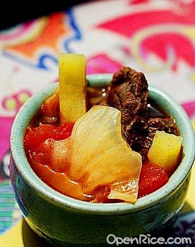 西红柿牛肉炖洋白菜