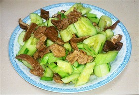 黄瓜巧拌素杂拌
