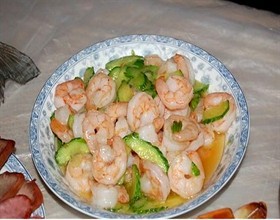 黄瓜炒虾仁