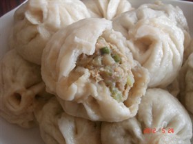 茄子馅包子