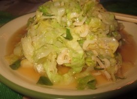 虾皮炒圆白菜