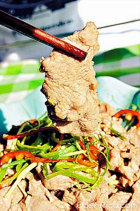 白灼牛肉