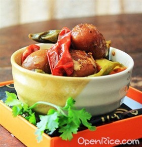 油焖辣椒小土豆