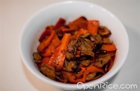 胡萝卜炒肉片 