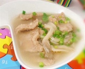 猪肉蘑菇汤