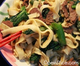 沙茶牛肉炒粿条（河粉） 