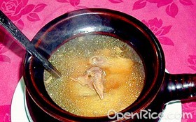 清补凉乳鸽汤