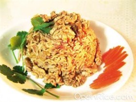核桃红米饭