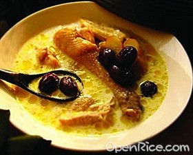 牛奶炖鸡汤