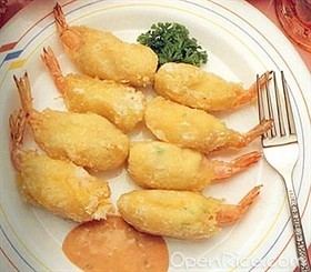 脆薯凤尾虾