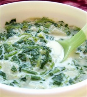 菠菜洋葱牛奶羹