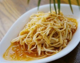 蒜蓉香辣金针菇
