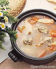 鸡蛋花苦瓜瘦肉汤