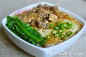 老坛酸菜牛肉面