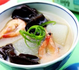 冬瓜鲜虾味噌汤