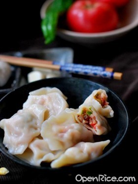 西红柿玉米鲜虾饺