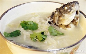 女人汤-鲫鱼萝卜丝汤 
