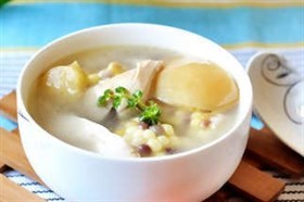 苹果玉米鸡肉汤