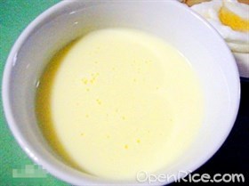 蛋奶糊