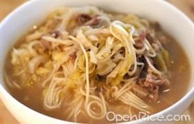 羊肉汆儿酸菜面 
