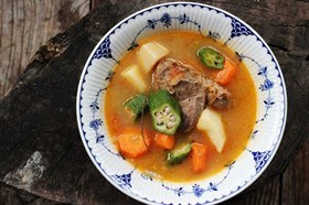 牛骨杂蔬汤