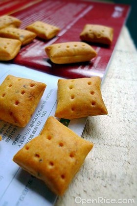 芝士小脆饼