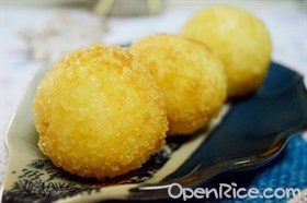 炸饭团