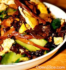 黄金菇炒黄瓜
