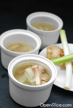 老鸭萝卜汤