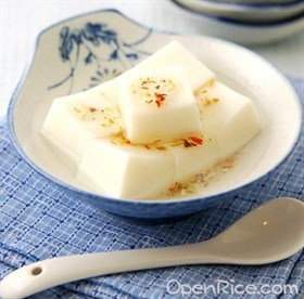 杏仁牛奶豆腐