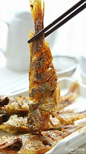 酥炸五香黄花鱼