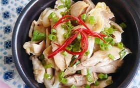  葱油手撕鸡