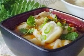 酸辣汤素饺子