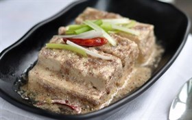 虾酱炖豆腐