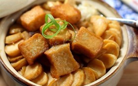 茭白鱼豆腐煲