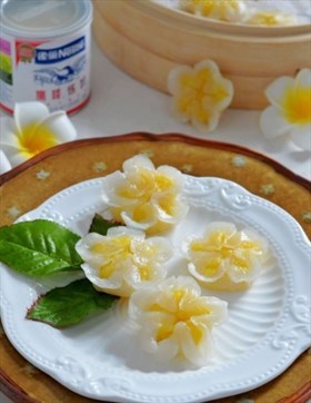 炼奶水晶花饼