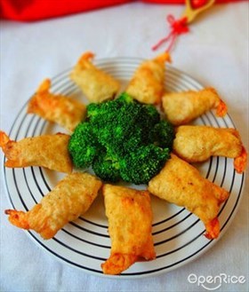 豆腐鲜虾春卷