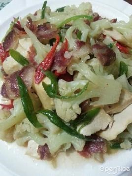 干煸腊肠菜花