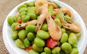 毛豆炒河虾