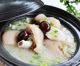 山药炖猪蹄