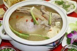 酸萝卜鸭肉汤