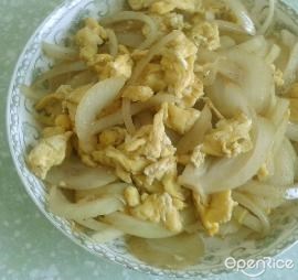 黑胡椒洋葱炒鸡蛋